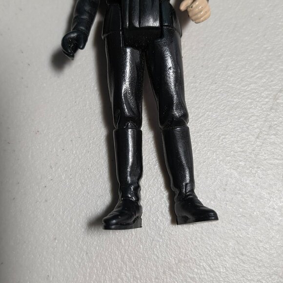 Star Wars Vintage Luke Skywalker Jedi Knight Action Figure  Vintage 1983 Kenner Luke Skywalker (Jedi Knight) 3.75-inch action figure